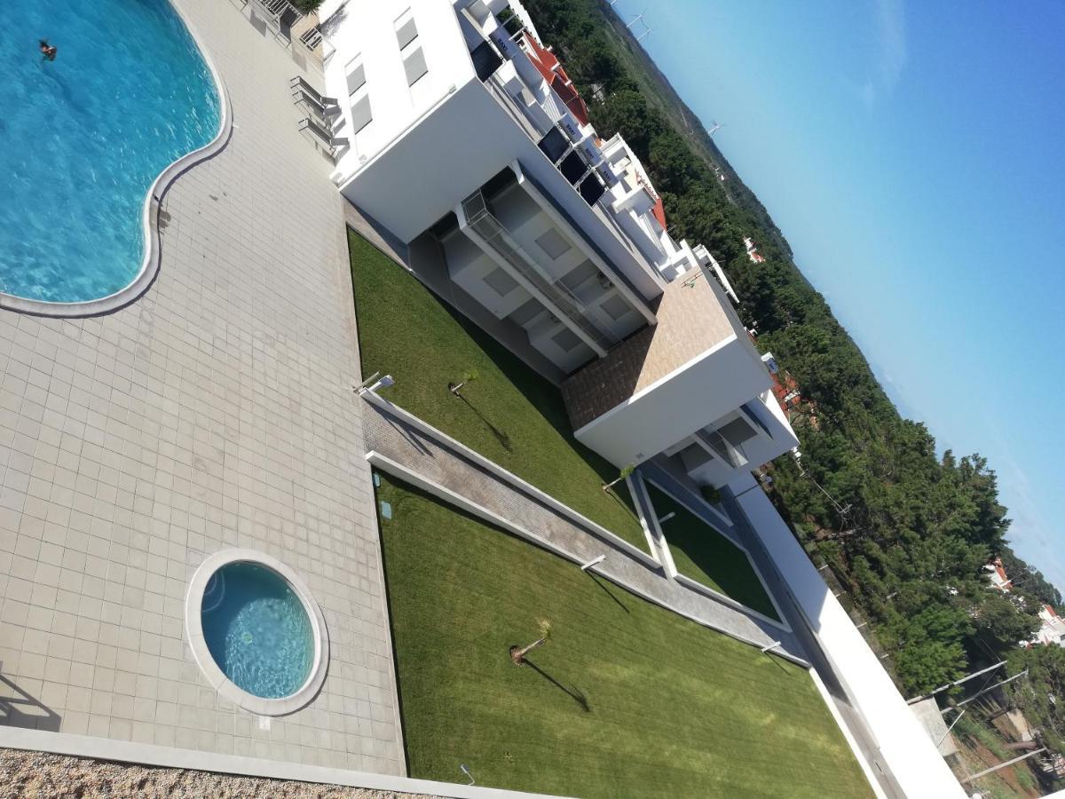 Pearl Of Nazare Apartment Bagian luar foto